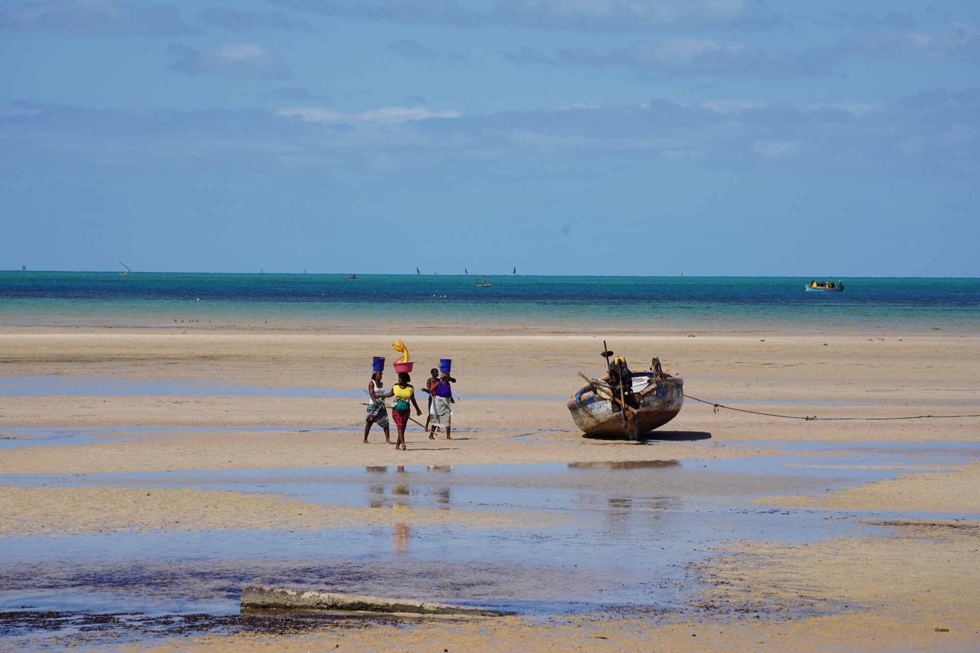 A Mozambique coastal scene